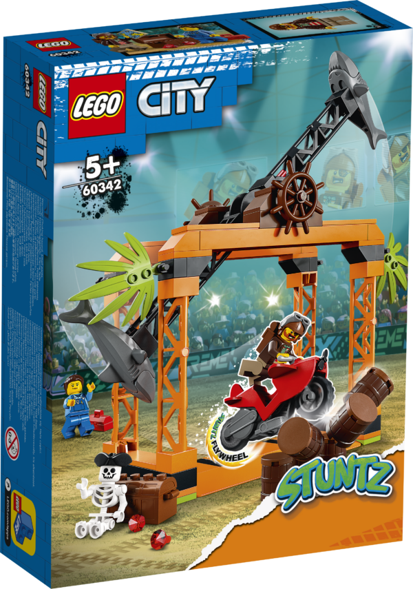 LEGO City The Shark Attack Stunt Challenge 1