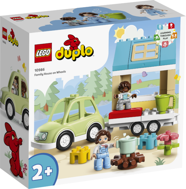 LEGO DUPLO Family House on Wheels 1