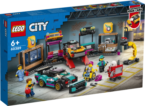 LEGO City Custom Car Garage 1