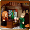 LEGO Harry Potter Hogsmeade™ Village Visit 11