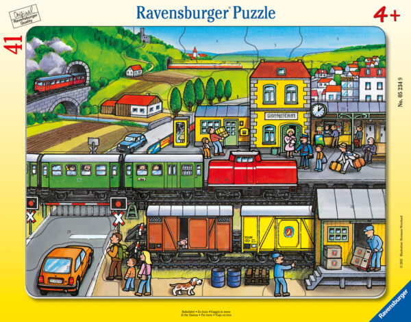 Ravensburger Frame Puzzle 41 pc Train Station 1